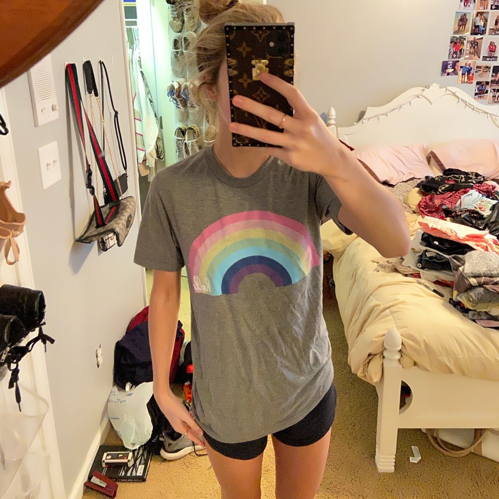 Hello Rainbow Tee